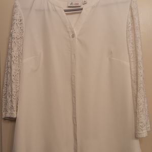 Women's denim & co Top Size Medium White 3/4 Length Sleeve